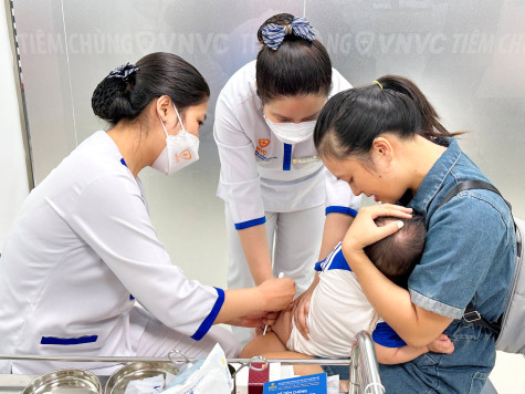 Nguy cơ ho gà, sởi gia tăng ở những nơi có tỷ lệ tiêm chủng thấp