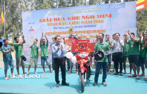 Doanh nghiệp Thành Mỹ Bạc Liêu đồng hành cùng Giải đua ghe Ngo mini sôi nổi