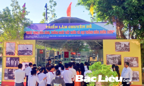 Triển lãm chuyên đề “Khát vọng hòa bình thống nhất đất nước và đại thắng mùa xuân 1975”