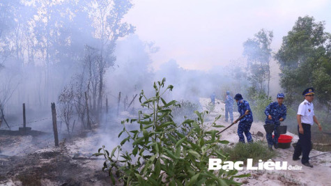 Bộ Tư lệnh Vùng Cảnh sát biển 4: Kịp thời hỗ trợ dập tắt đám cháy lớn tại TP. Phú Quốc