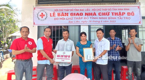 Tăng tốc hoàn thành mục tiêu giảm nghèo bền vững