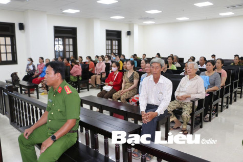 Hụi và... nước mắt