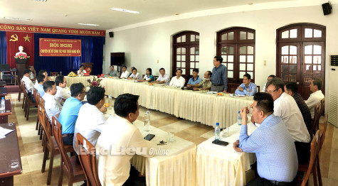 Đảng ủy Khối các cơ quan tỉnh: Bàn biện pháp phát triển đảng viên