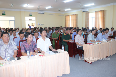 Đoàn ĐBQH tỉnh tiếp xúc cử tri TP. Bạc Liêu và huyện Hòa Bình
