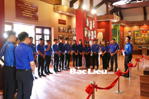 Đoàn Thanh niên thiết giáp thế trận trên không gian mạng