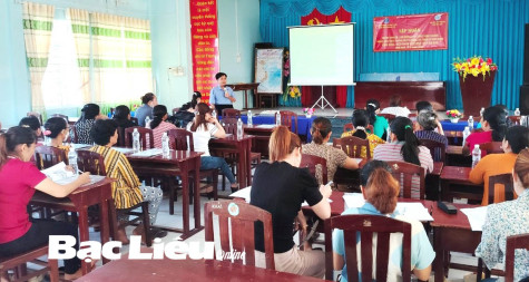 30 hội viên, phụ nữ được tập huấn về sản xuất, kinh doanh nông sản, thực phẩm chất lượng, an toàn