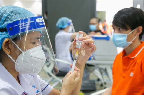 Vì sao Bộ Y tế khuyến cáo tiêm ngay vaccine COVID-19 nếu chưa tiêm liều nào?