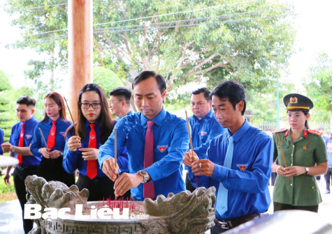 Nhiều hoạt động kỷ niệm 134 năm Ngày sinh Chủ tịch Hồ Chí Minh