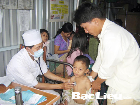 Ngày Vi chất dinh dưỡng: Đồng loạt triển khai khám, uống vitamin A và tổ chức bữa ăn dinh dưỡng cho trẻ