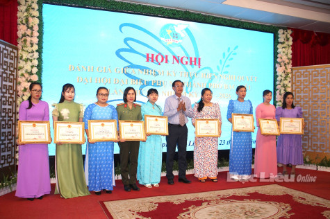 Hoàn thành sơ kết đánh giá giữa nhiệm kỳ Hội Phụ nữ cấp huyện