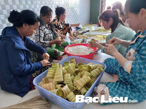 Giúp người gặp khó từ mô hình “Một ngày công ích”