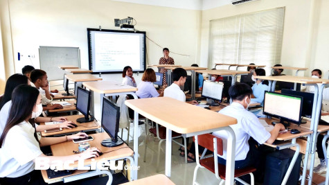 Khoa Kinh tế - Du lịch - Dịch vụ: Tích cực đào tạo nguồn nhân lực chất lượng cao