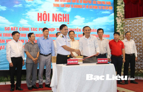 Thắt chặt mối quan hệ gắn bó giữa Báo Bạc Liêu và Hải quân Vùng 2