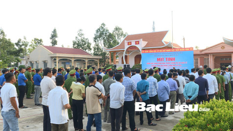 Quyết tâm xây dựng xã, phường, thị trấn sạch ma túy