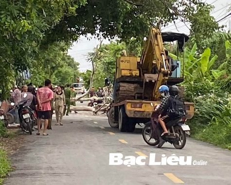 Tăng cường đảm bảo an toàn giao thông trong mùa mưa bão