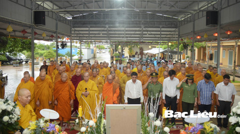 Đảng bộ và Nhân dân Bạc Liêu yêu quý tiếc thương tiễn biệt Người