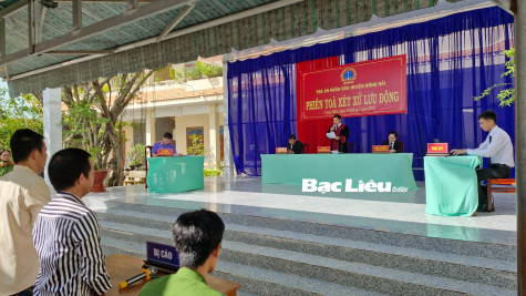 Trộm chó, 2 đối tượng cùng bị phạt 9 tháng tù