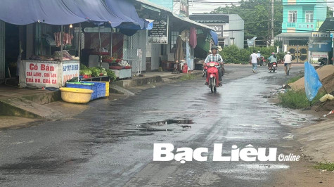 Cần chấn chỉnh hành vi xả nước thải, chất thải ra tuyến đường chung