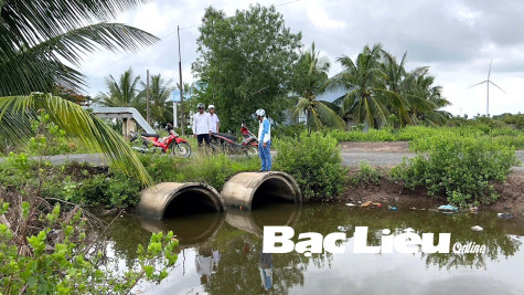 Mỏi mòn chờ những tuyến kênh thông dòng