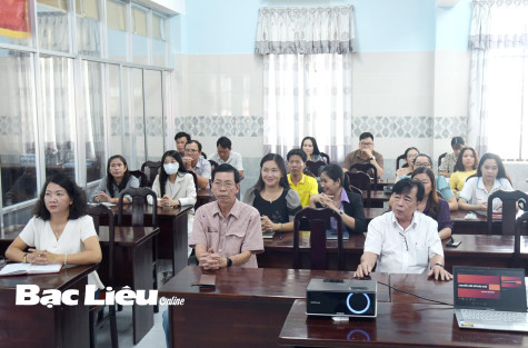 Gần 30 hội viên Hội Nhà báo được bồi dưỡng nghiệp vụ chuyển đổi số báo chí