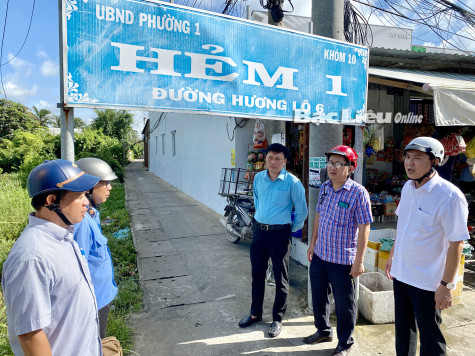UBND TP. Bạc Liêu: Tổ chức khảo sát về nâng cấp lộ hẻm