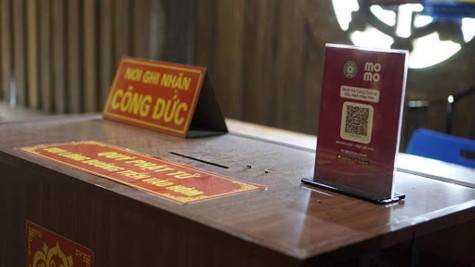 Tăng cường quản lý nhà nước đối với tiền công đức: Người dân đồng tình ủng hộ