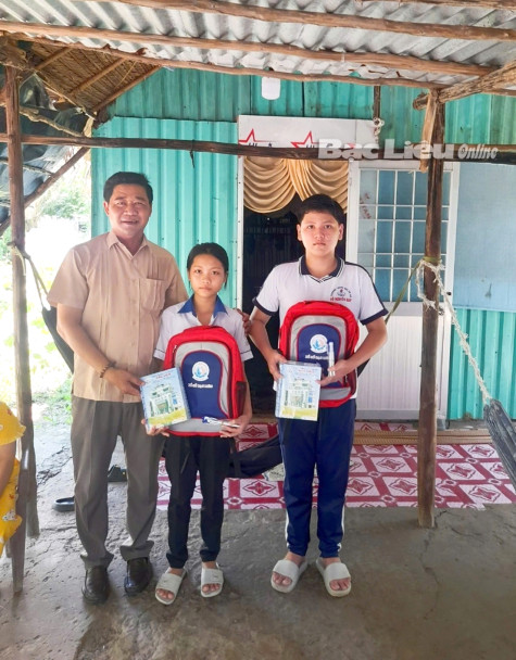 HĐND huyện Đông Hải: Khảo sát tình hình chuẩn bị năm học mới ở các xã khó khăn