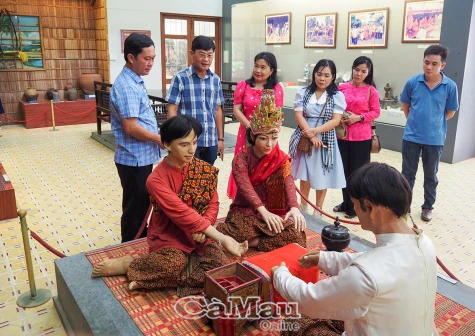 Bảo tàng Văn hoá dân tộc Khmer