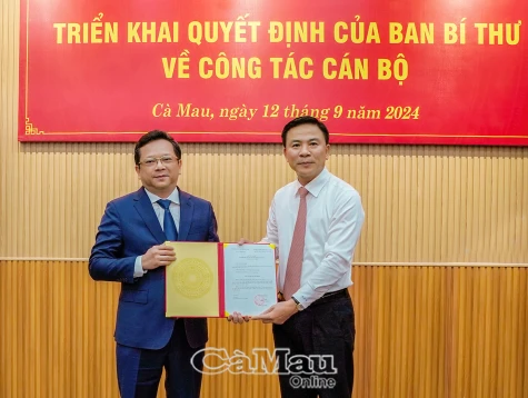 Đồng chí Nguyễn Đức Hiển, Phó trưởng Ban Kinh tế Trung ương, giữ chức Phó bí thư Tỉnh uỷ Cà Mau