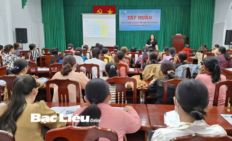 Tập huấn nâng cao năng lực quản lý, điều hành “Địa chỉ tin cậy tại cộng đồng”