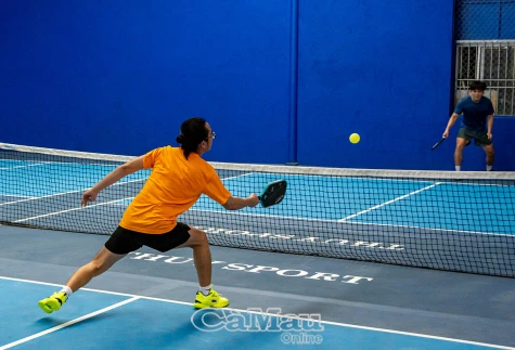 Pickleball - Thu hút giới trẻ Cà Mau