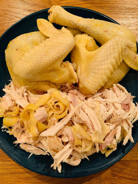 Cách luộc gà ngon