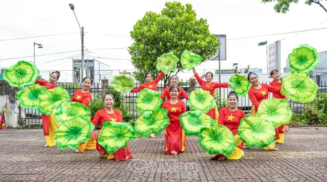 Toả bóng cho đời