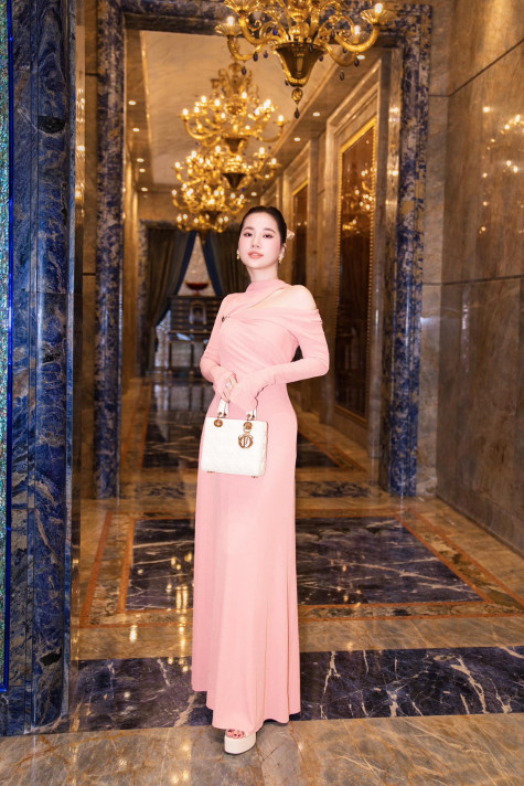 CEO Sooyoung -  Ngân Thị chia sẻ cách nhìn về thị trường mỹ phẩm Việt, liệu "của rẻ là của ôi"