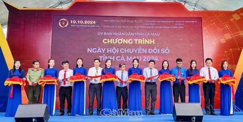 Sôi nổi Ngày hội Chuyển đổi số tỉnh Cà Mau