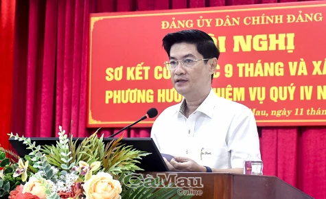 “Trên làm gương mẫu mực, dưới tích cực làm theo”