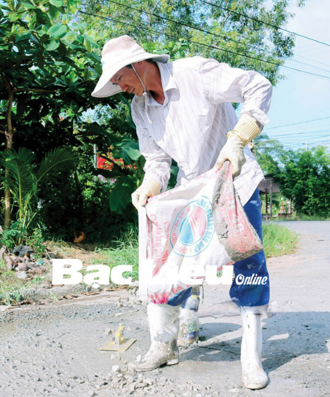Toàn dân góp sức giữ gìn an toàn giao thông