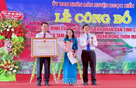 Xã Tam Giang Tây vinh dự đón bằng công nhận đạt chuẩn bông thôn mới