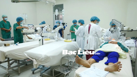 Mổ mắt miễn phí cho 100 người dân có hoàn cảnh khó khăn