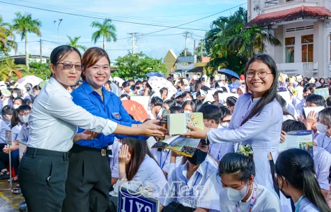 Tuyên truyền “Nói không với ma tuý” trong học đường