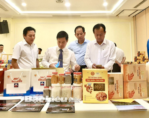 Tăng cường thu hút đầu tư vào các trụ cột thế mạnh