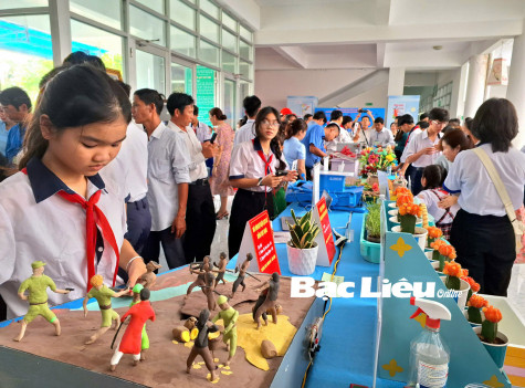 Thầy trò vất vả vì quá nhiều cuộc thi