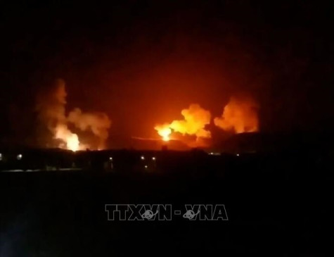 Liên quân Mỹ - Anh không kích thủ đô Yemen