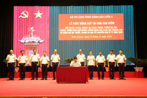 Bộ Tư lệnh Vùng Cảnh sát biển 4: Thi đua cao điểm đấu tranh với tội phạm, vi phạm trước, trong và sau tết Nguyên đán 2025