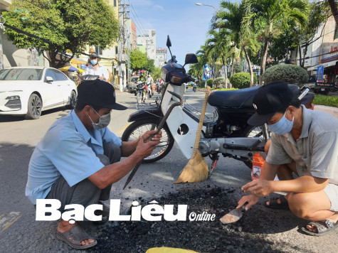 Thầm lặng “chữa lành” cho đường