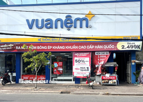 “Bão” khuyến mại ngày Black Friday