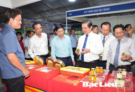 Khai mạc Hội chợ thương mại - Triển lãm sản phẩm OCOP tỉnh Bạc Liêu năm 2024