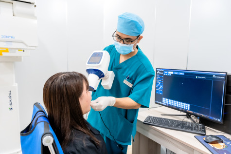 Nha khoa Tấm Dentist cho lời khuyên về việc trồng răng Implant cho người lớn tuổi