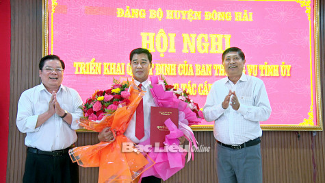 Chuẩn y Phó Bí thư Huyện ủy Đông Hải