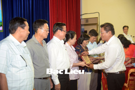 Hội nghị giao ban công tác khuyến học, khuyến tài Cụm 8 - ĐBSCL:​ Chia sẻ kinh nghệm và đồng hành vì sự nghiệp khuyến học, khuyến tài